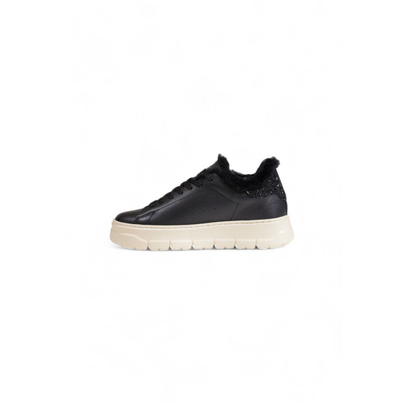 Black Leather Sneaker CR14783100009RO Black Leather Sneaker CR14783100009RO