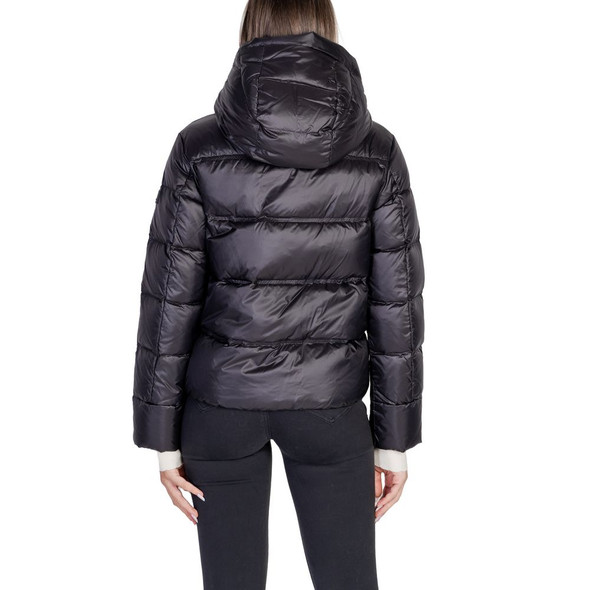 Peuterey Black Polyamide Jackets & Coat PE15559400009RO Peuterey Black Polyamide Jackets & Coat PE15559400009RO
