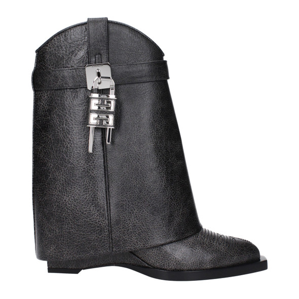 Givenchy Black Leather Ankle Boots GI9467669872905BT Givenchy Black Leather Ankle Boots GI9467669872905BT