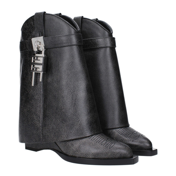 Givenchy Black Leather Ankle Boots GI9467669872905BT Givenchy Black Leather Ankle Boots GI9467669872905BT