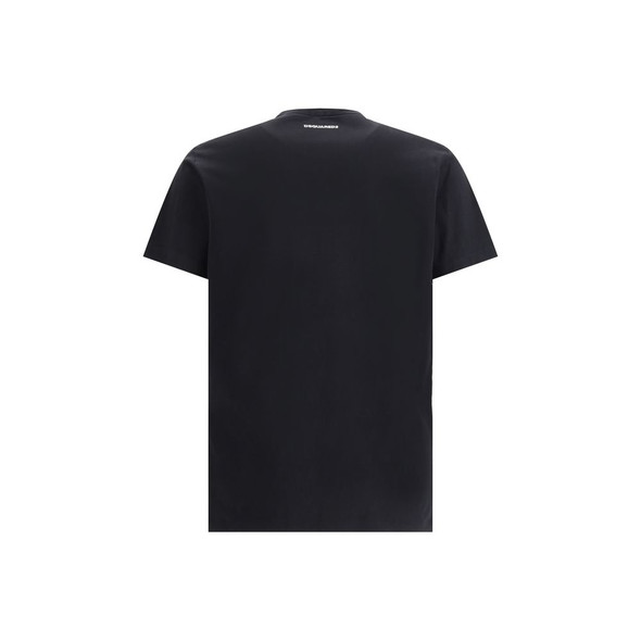 Dsquared² T-shirt whit maxi print DSS74GD1451D20020900BB Dsquared² T-shirt whit maxi print DSS74GD1451D20020900BB