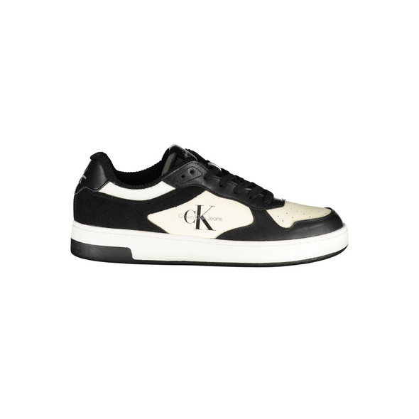 Sleek Black Sneakers with Contrast Details Sleek Black Sneakers with Contrast Details