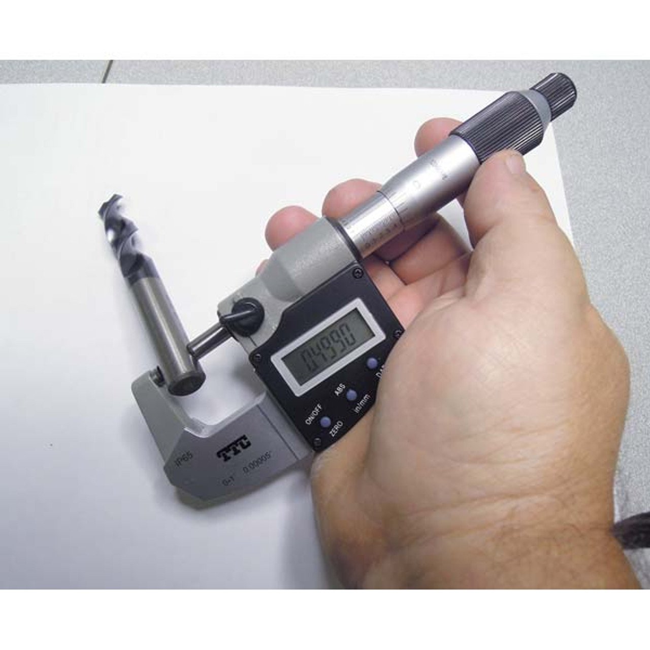 57-003-096      TTC 5001 IP65 0-1"DIGITAL MICROMETER