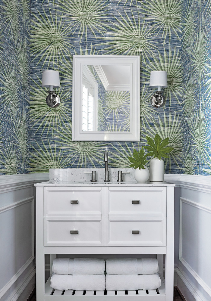 Linear Textured Tropical Leaf Vinyl Navy White Wallpaper Thibaut Palm