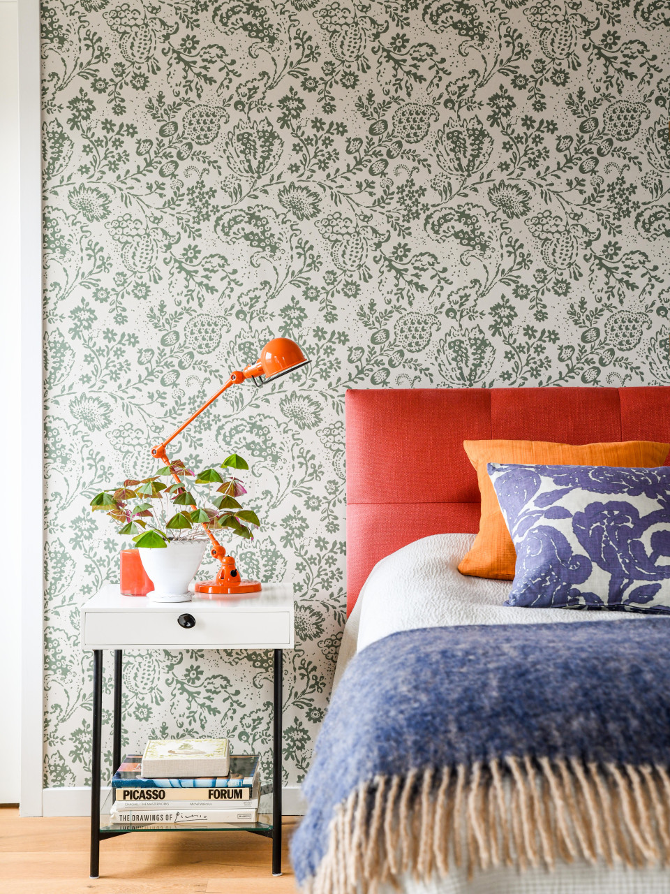 Paisley Effect Botanical Painted Surface Celadon Green Wallpaper