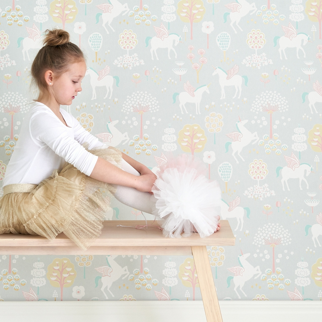 Childrens Grey Wallpaper Majvillan True Unicorns
