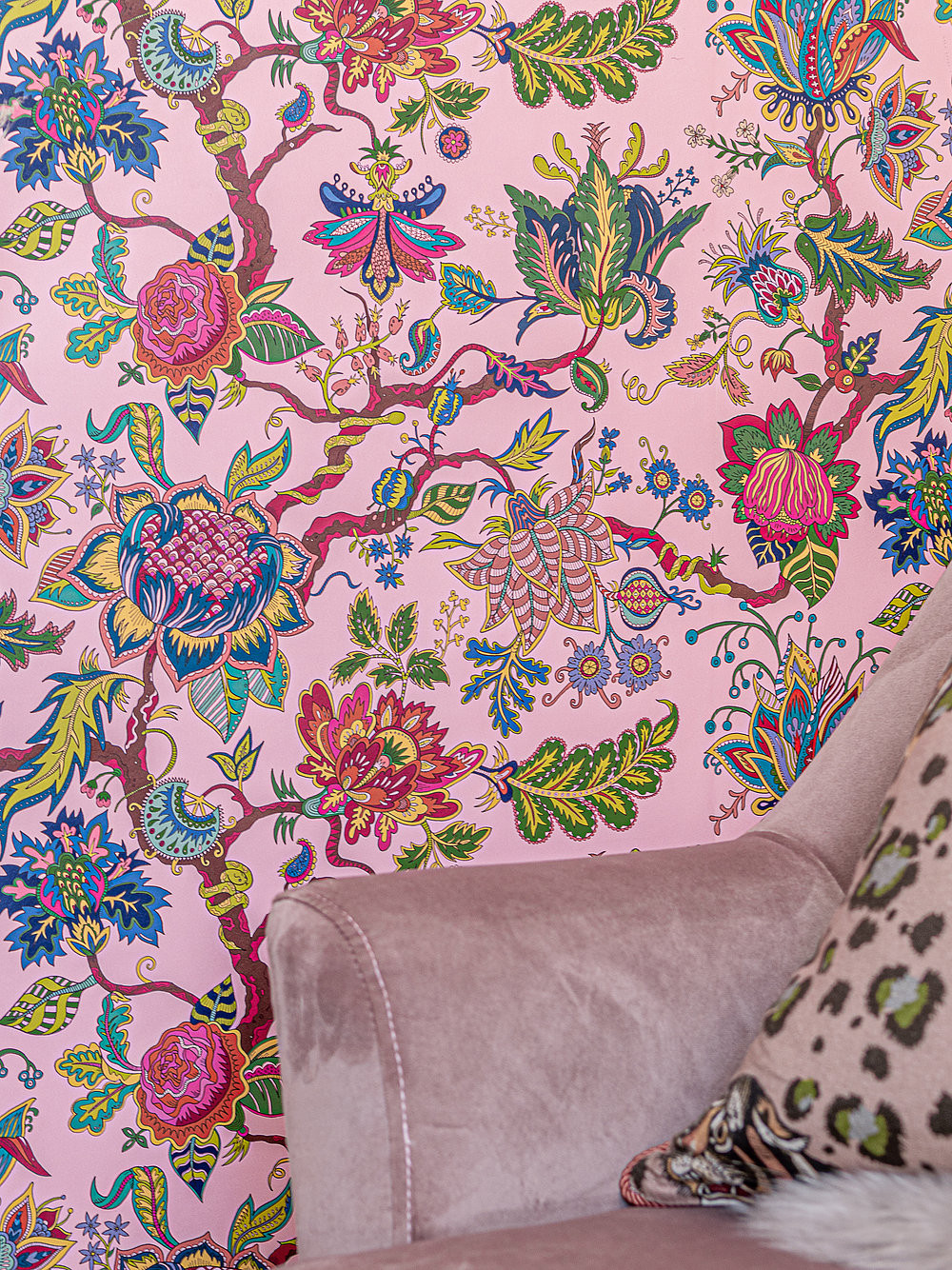 Bold Floral Paisley Style Pink Wallpaper Wear The Walls Eden
