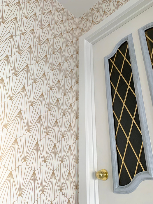 Rene - Shimmer Wallpaper