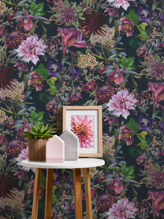 Wall Of Blooms - Black / Pink