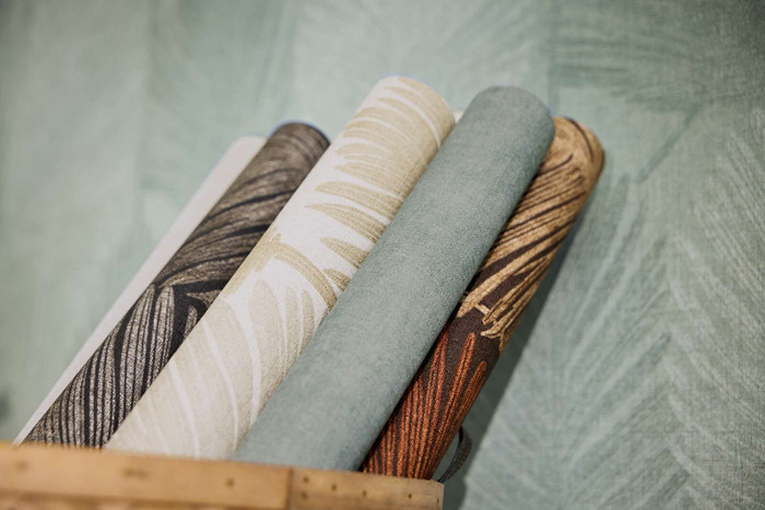Feathered Palm - Beige / Grey