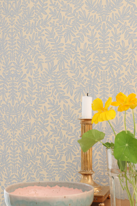 French Blond - Sea Breeze Blue