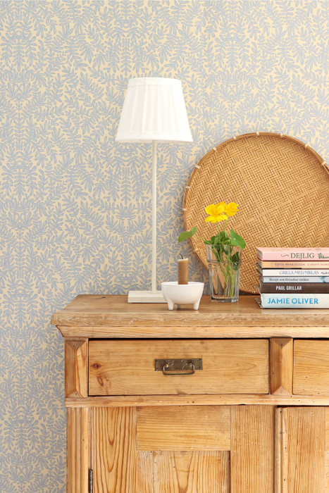 French Blond - Sea Breeze Blue