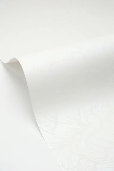 Delicate Petals - Pearl White