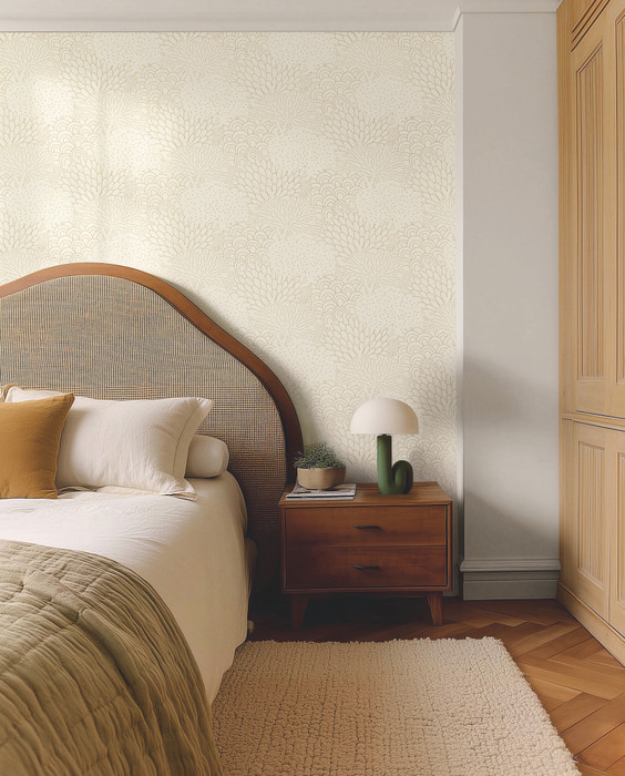 Bloom Reverie - White / Gold