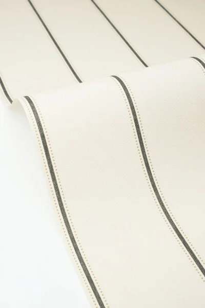 Dot Line - Black / Cream