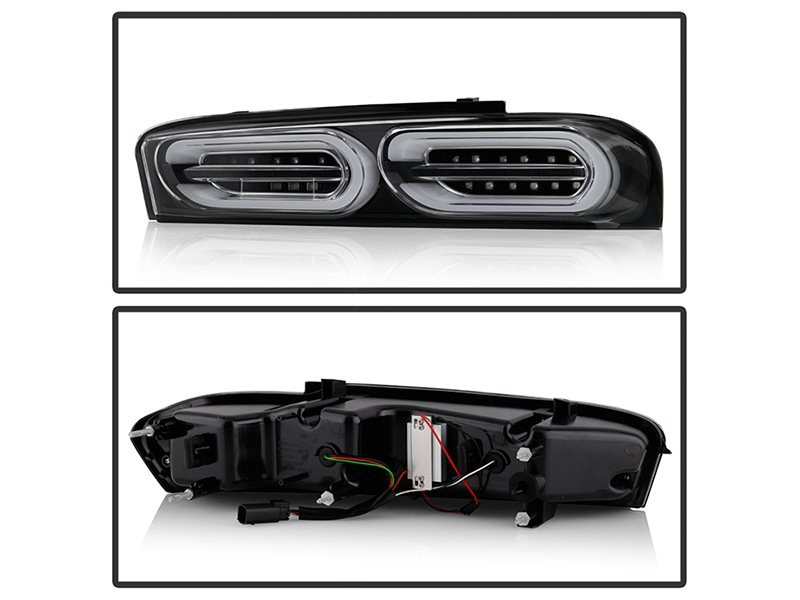 Spyder Sequential LED Tail Lights, Clear Lens and Black Housing