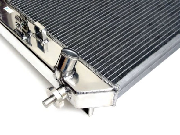 CSF Aluminum Radiator :: 2012-2015 Camaro V6, SS, ZL1