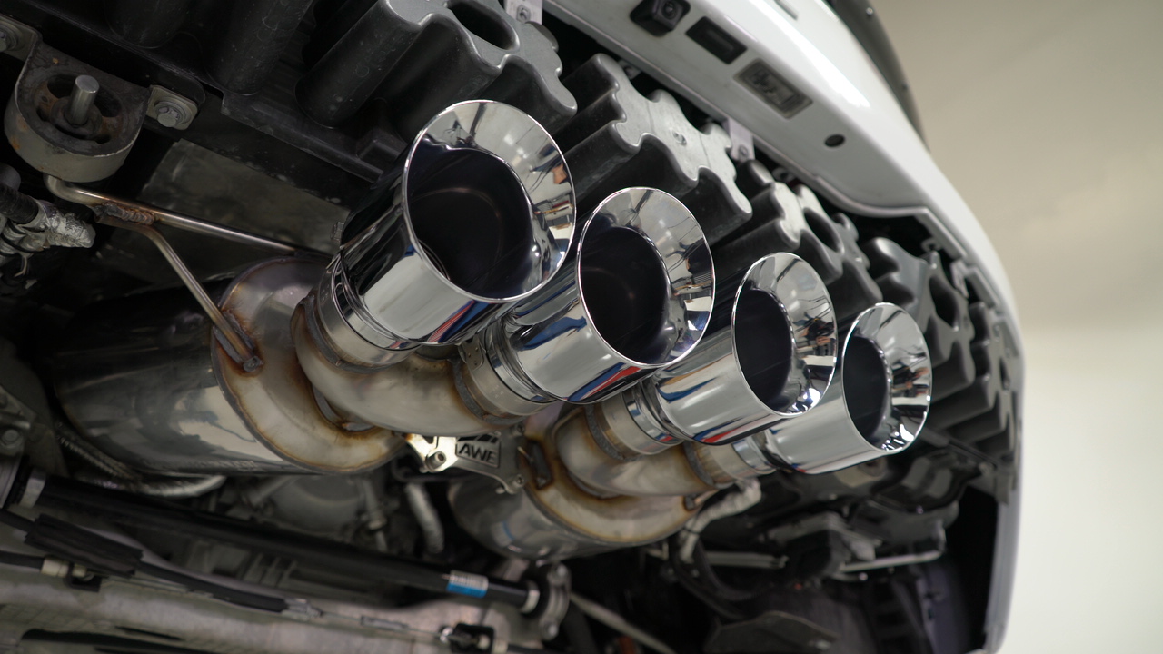 AWE C7 Exhaust