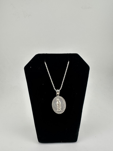 .925 sterling silver double sided w/ 1.5 mm rope chain