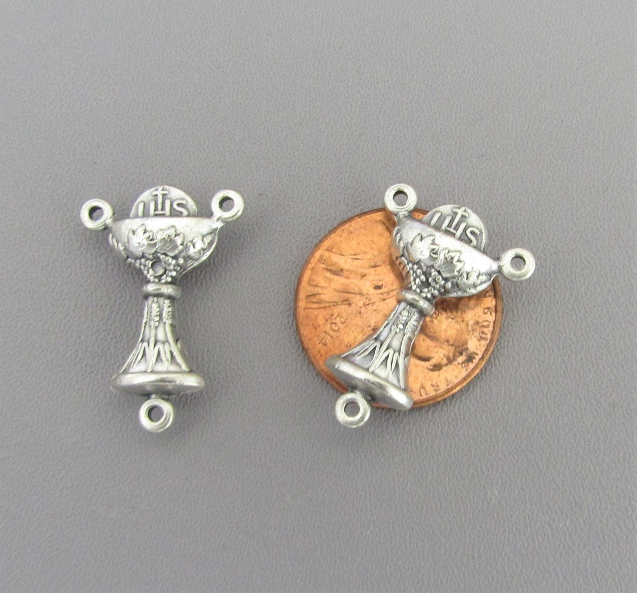 Communion Chalice Rosary Center .9" - Lot 3