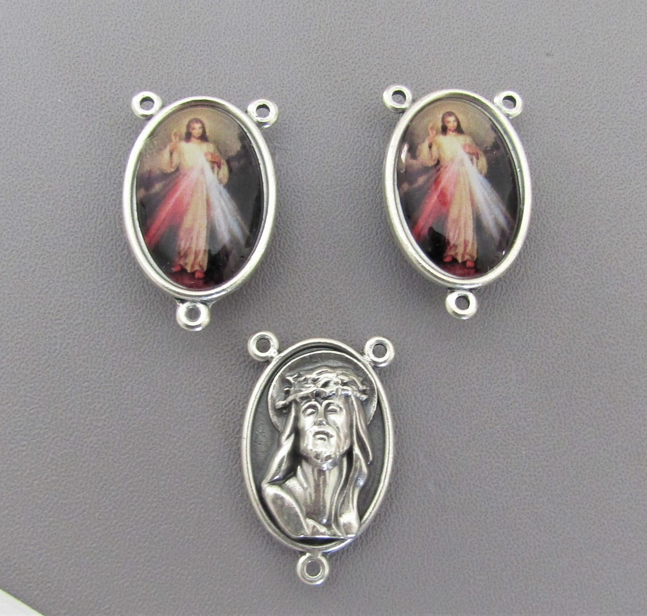 Divine Mercy Jesus Rosary Center Large -Lot 3