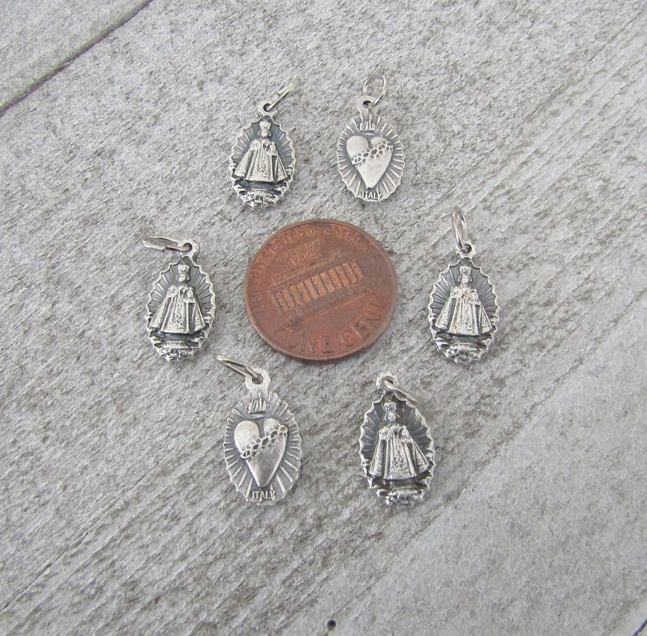 Infant Prague Holy Medal SMALL ~ Lot 6