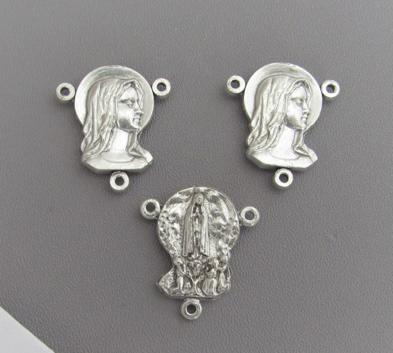 Face of Madonna/Fatima Rosary Centerpiece - Lot 3