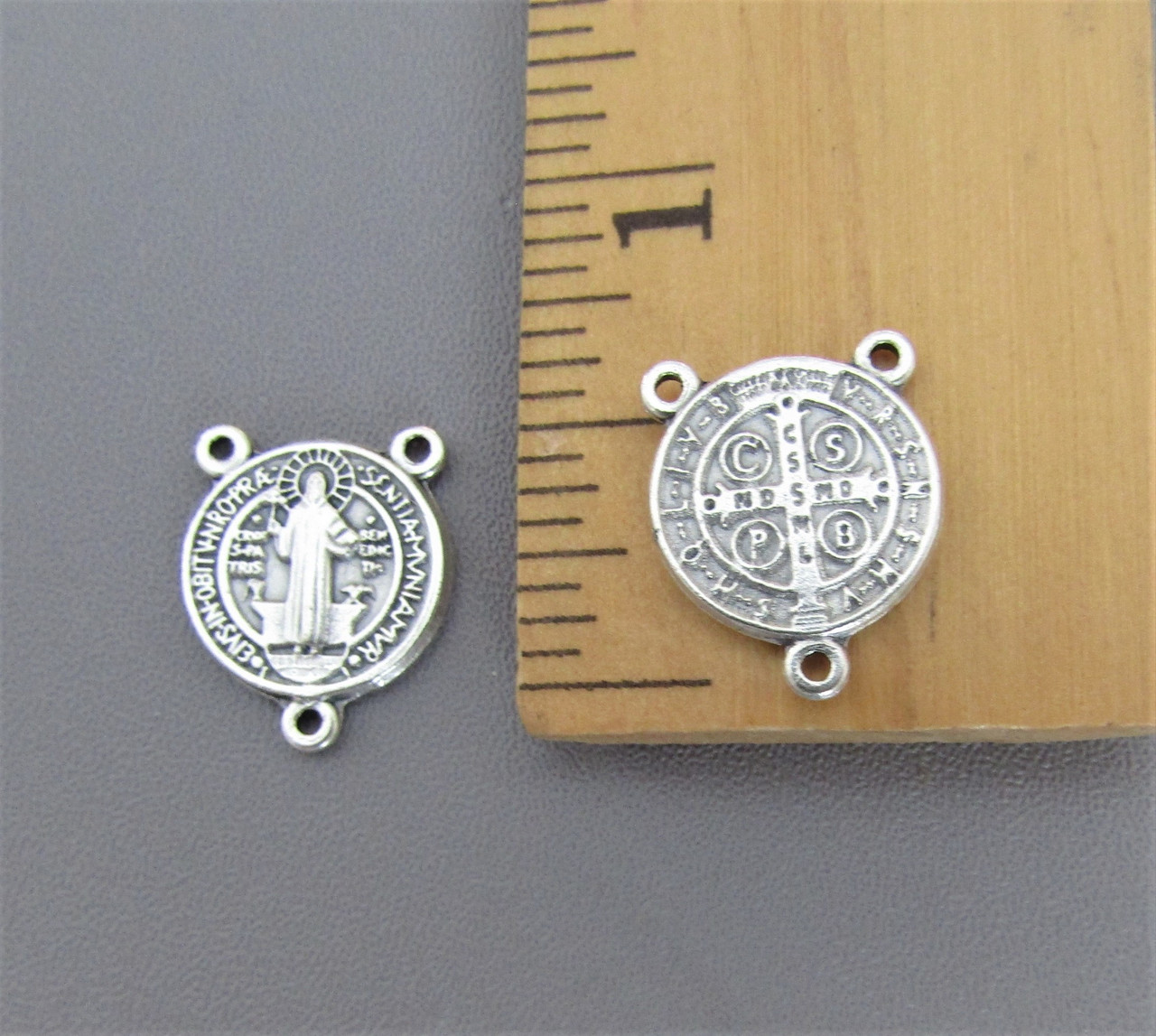 Saint BENEDICT Rosary Center SMALL - Lot 3