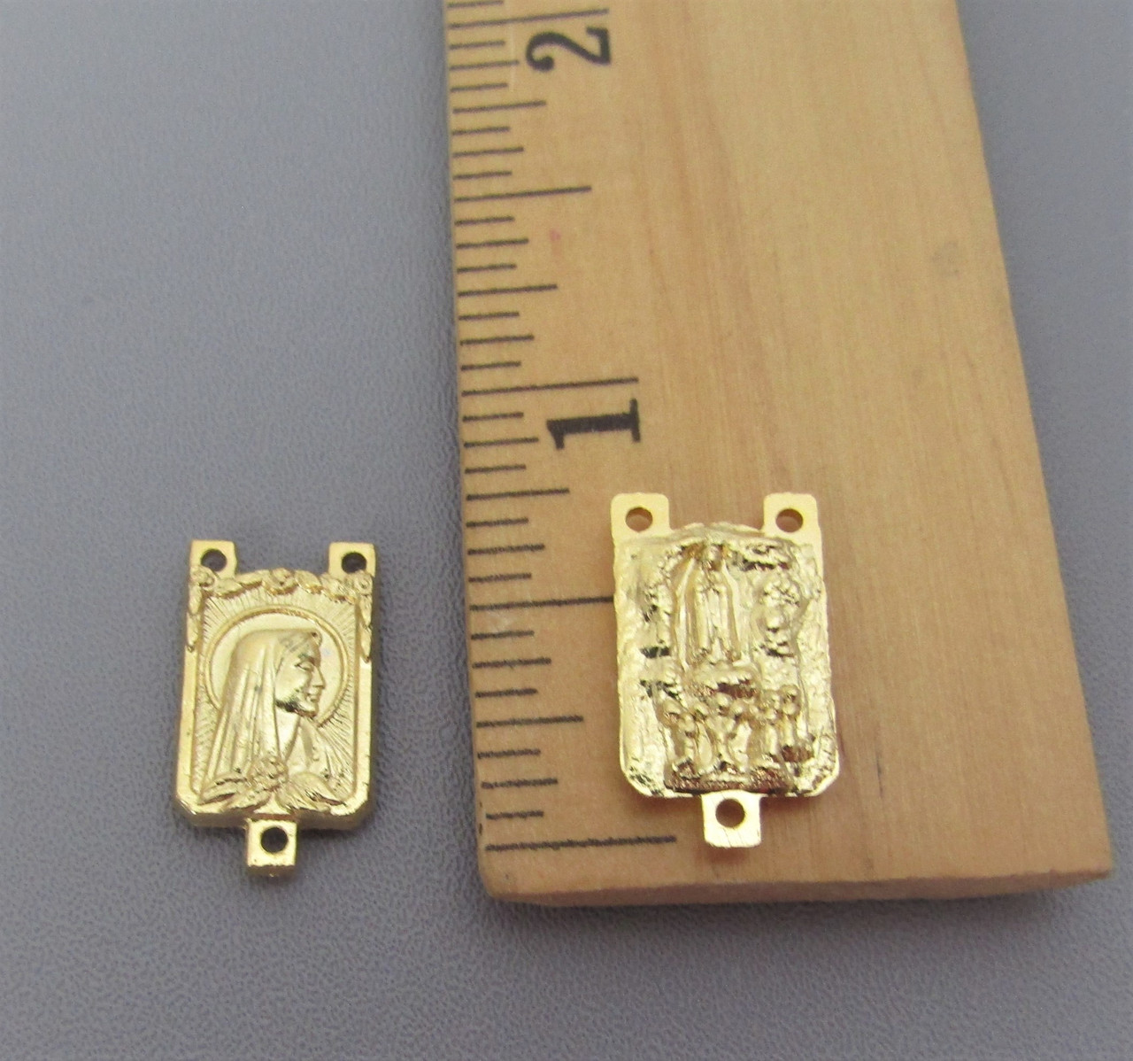 Lady of Fatima Center RECTANGLE Gold ~ Lot 3