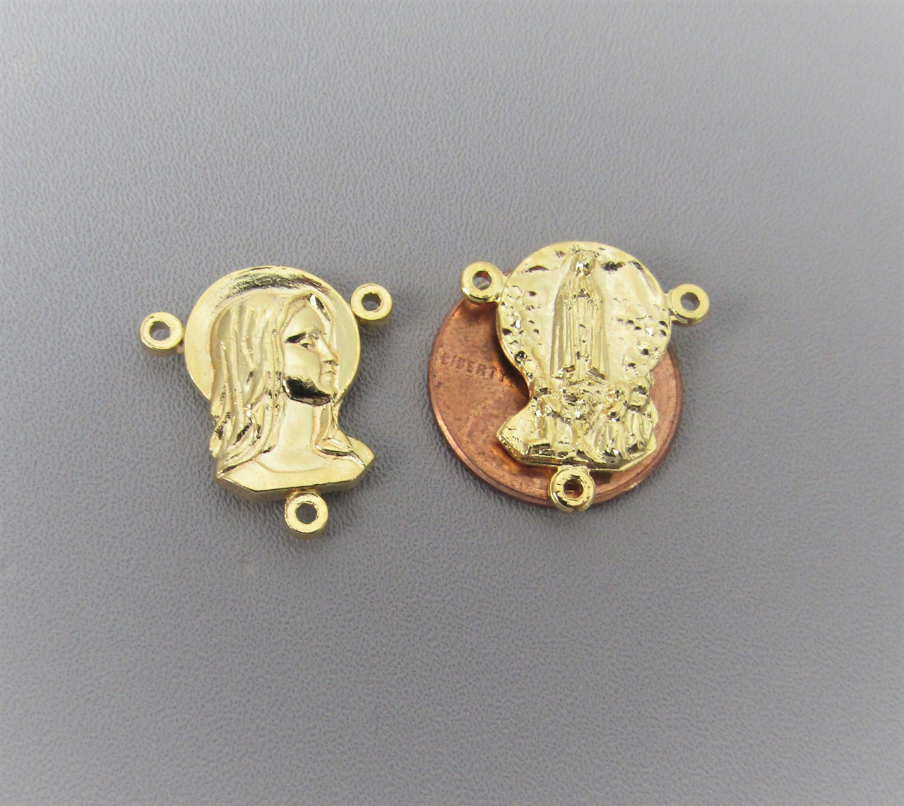 Face of Madonna/Fatima Rosary Center GOLD - Lot 3
