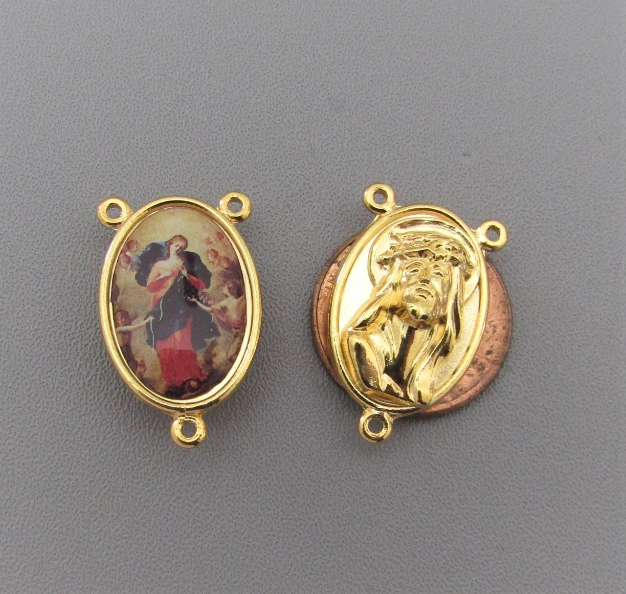 Mary Undoer Untier Knots Center Large GOLD -Lot 3
