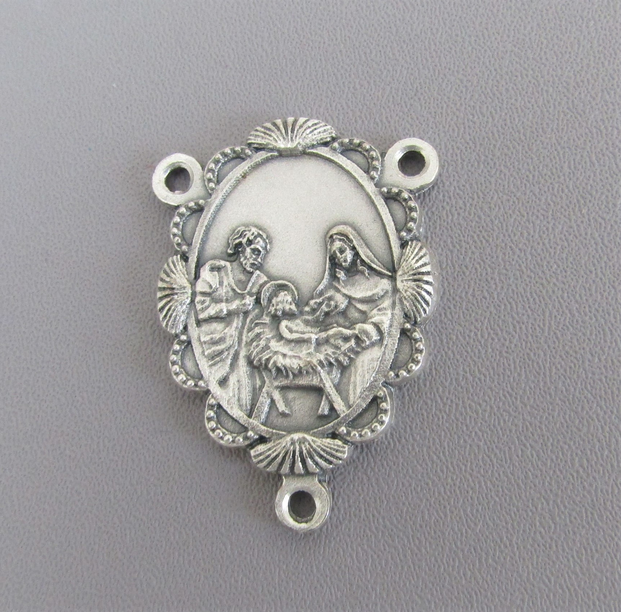 Nativity Scallop Rosary Center*