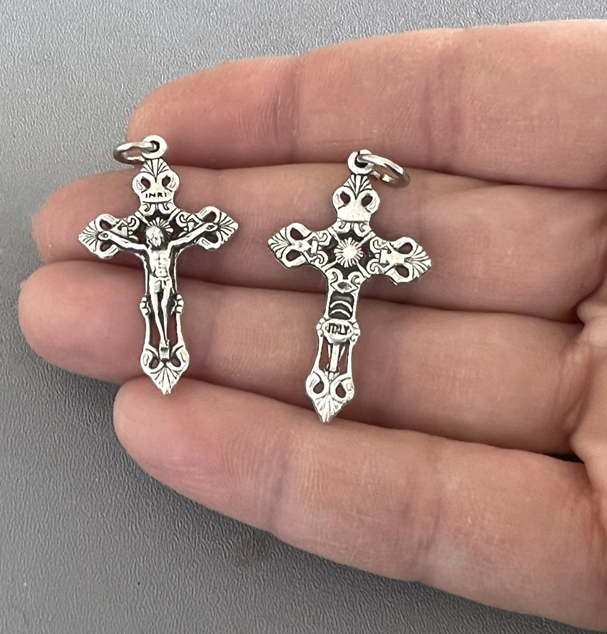 Small Filigree Crucifix Silver - Lot 3