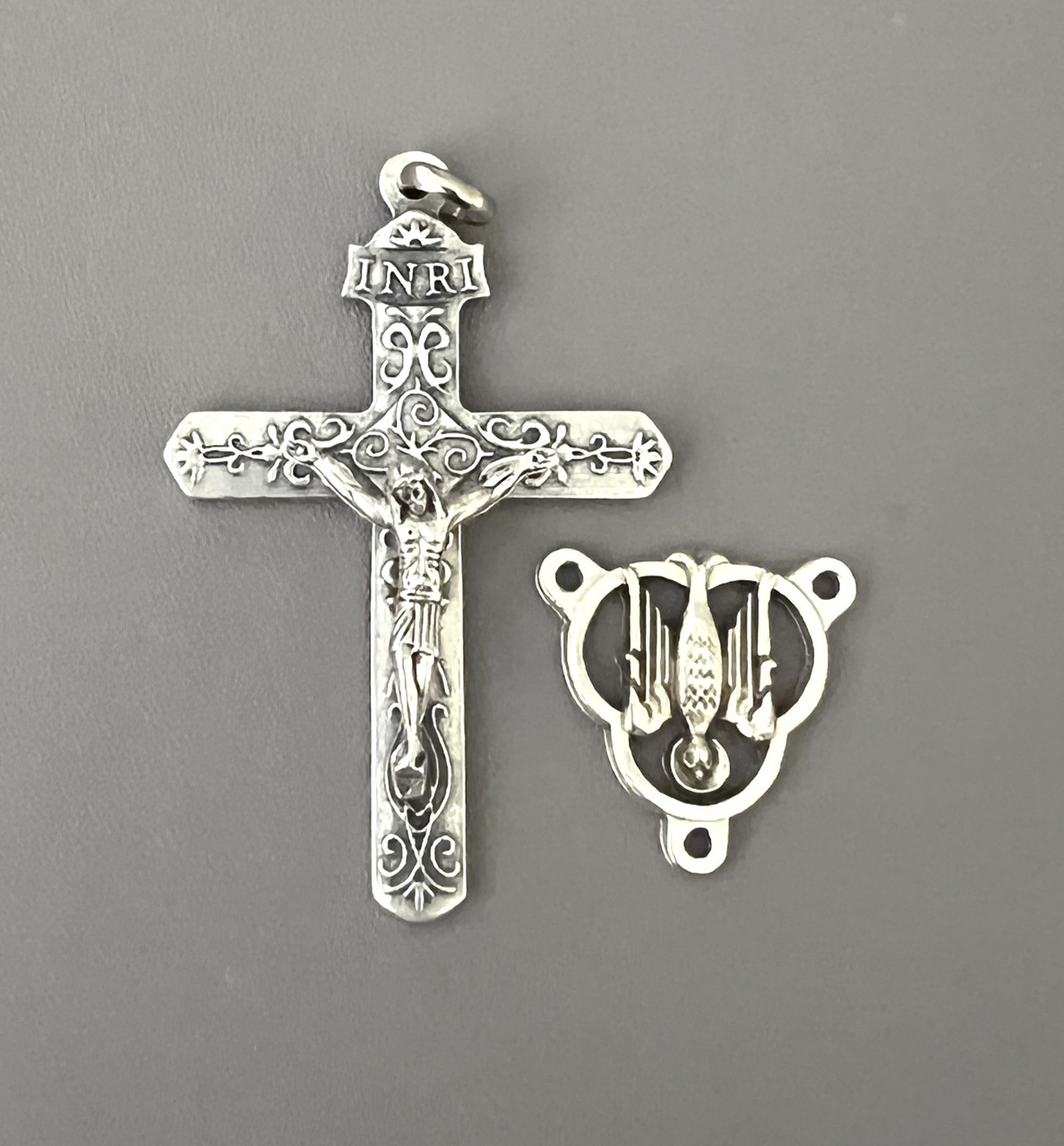 Crucifix & DOVE Confirmation Center - Heavy