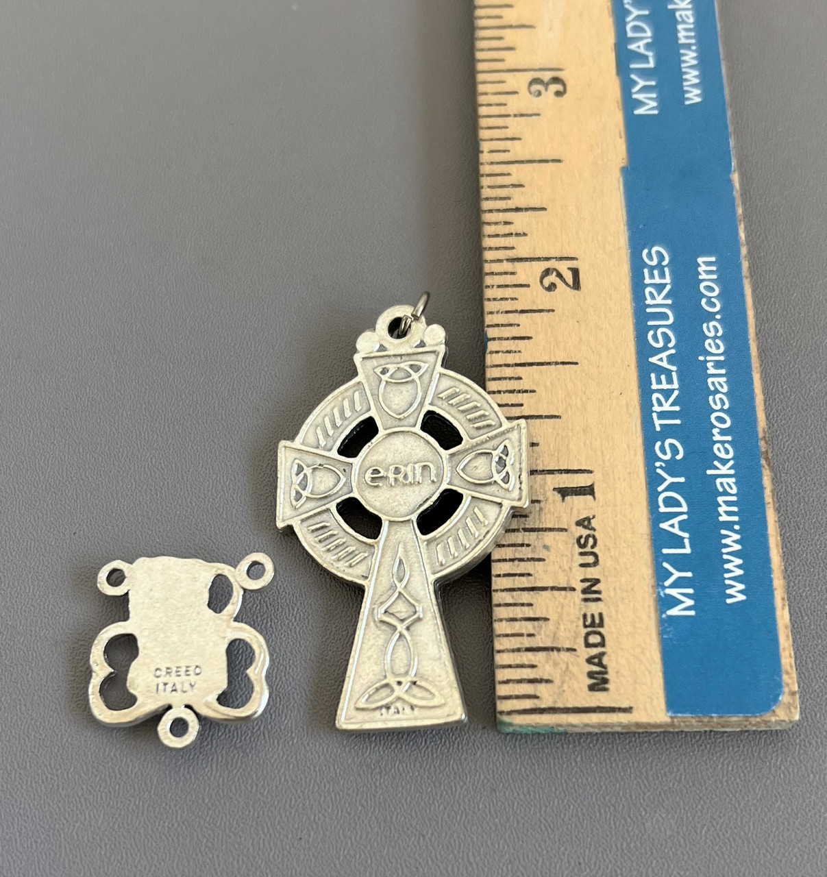 Rosary CENTER & CRUCIFIX ~ Shamrock Patrick