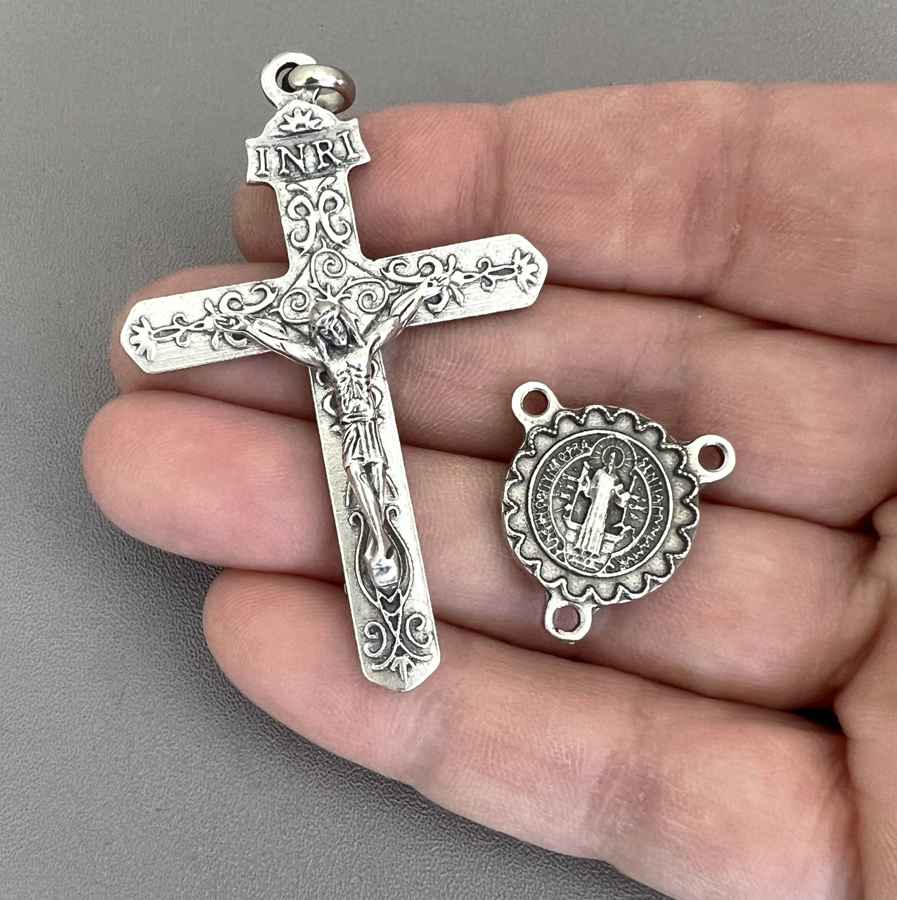 Crucifix & St. BENEDICT Center - Heavy