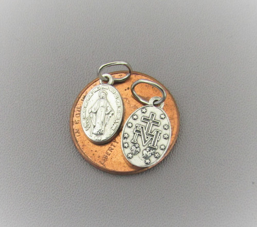 Miraculous Medal Charm TINY ~Lot 12