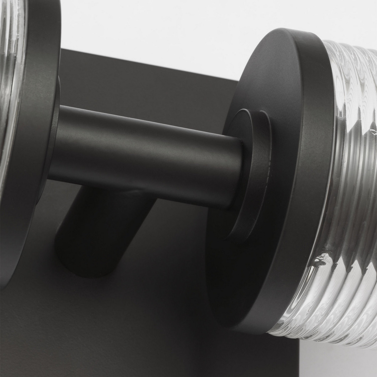 Visual Comfort Sarita Wall Sconce - Thumbnail 4