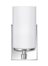Generation Lighting - 4124601EN3-05 - One Light Wall / Bath Sconce - Alturas - Chrome