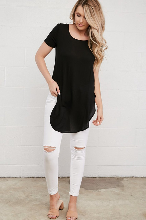 Bayley Side Slit Tee in Black