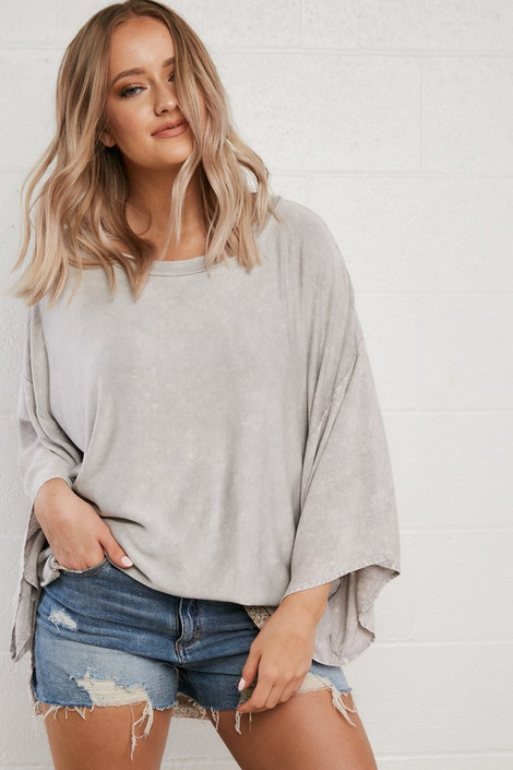 Annabelle Wide-Sleeve Top in Grey