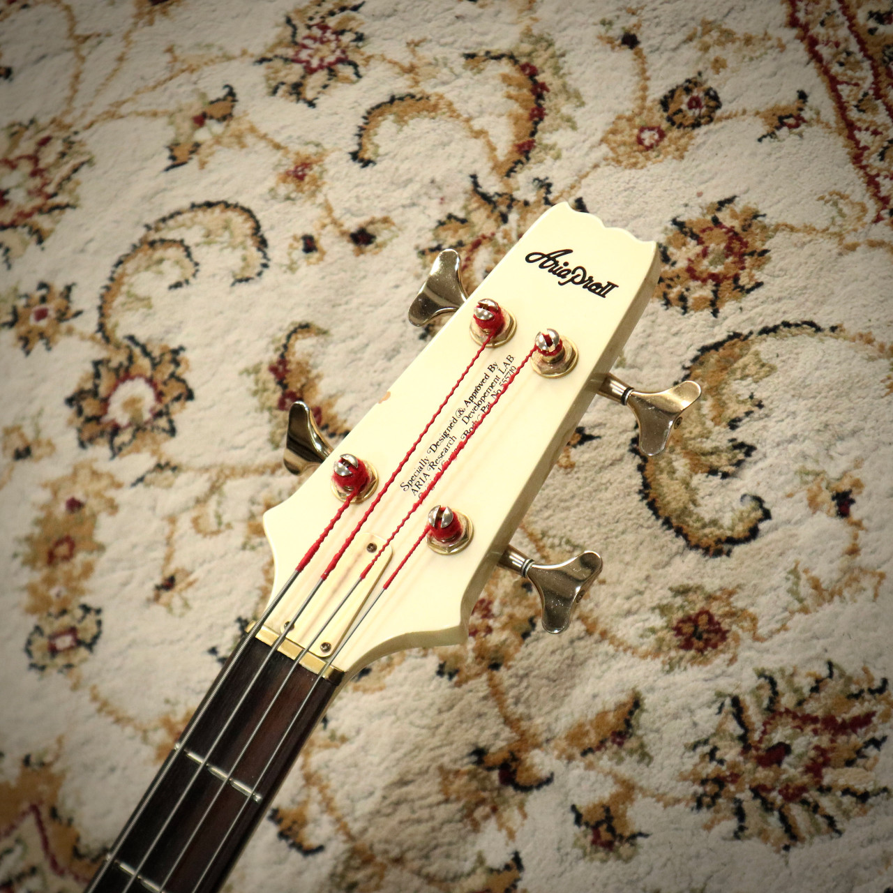 Aria Pro II SB Elite-1 1983 Neck Through Bass, Pearl White