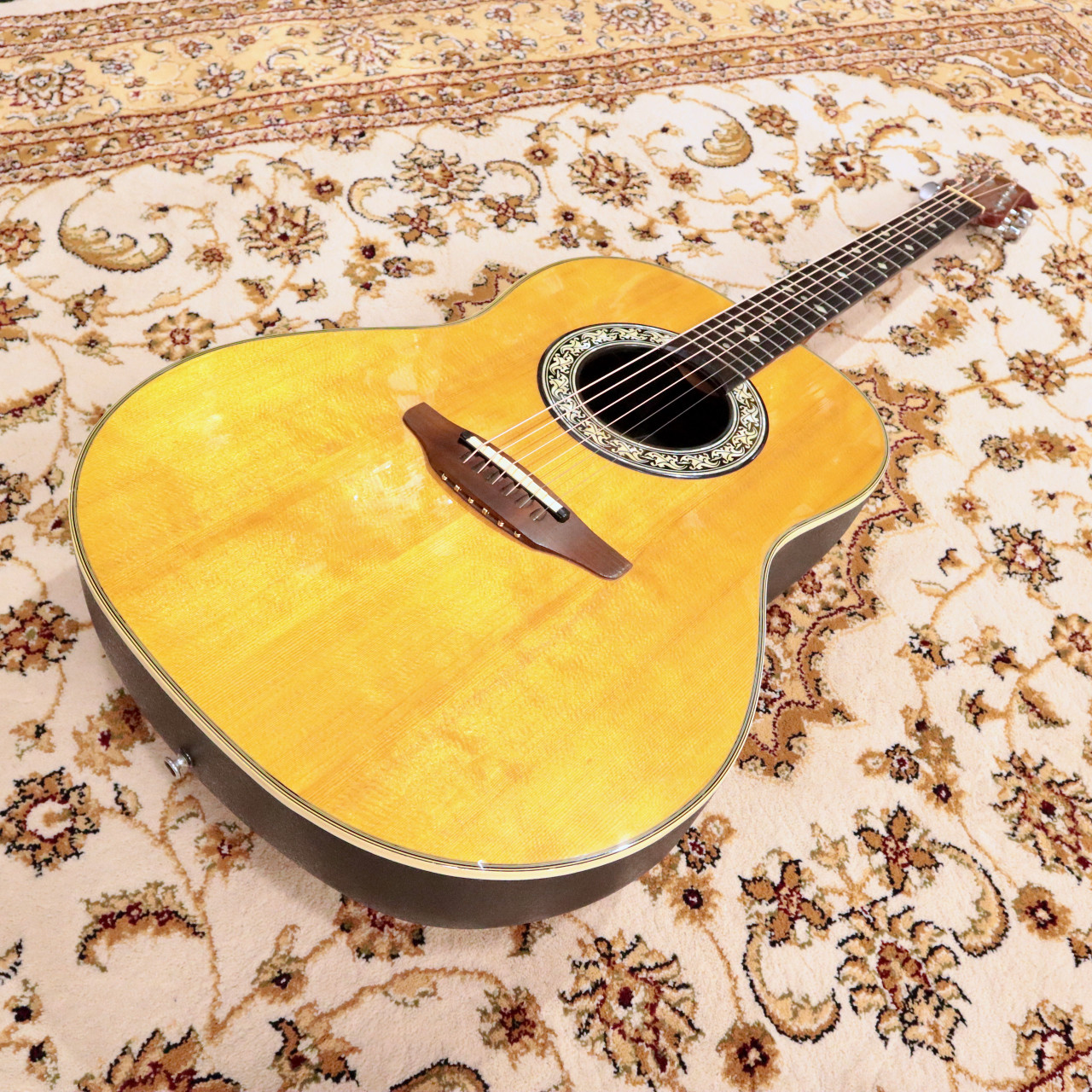 Ovation Balladeer 1612 Electro Acoustic Guitar, Natural with Hard