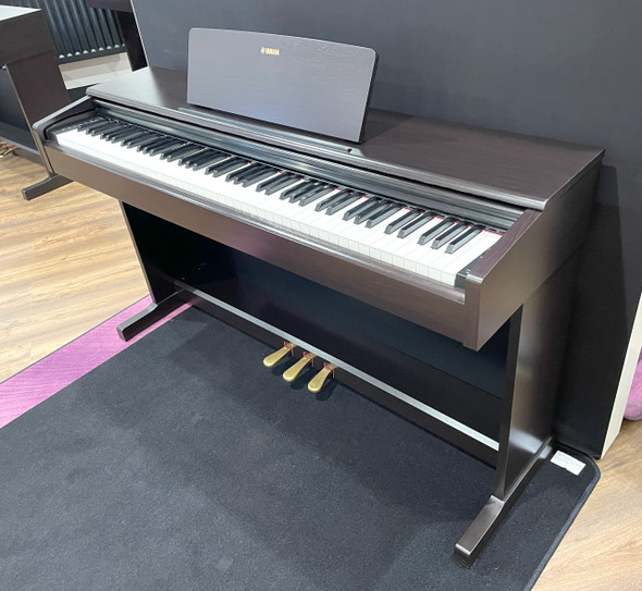 Yamaha Arius YDP144 Digital Piano, Rosewood (pre-owned)