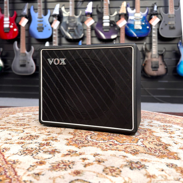 Vox BC112 Black Cab Series Speaker Cabinet (pre-owned)