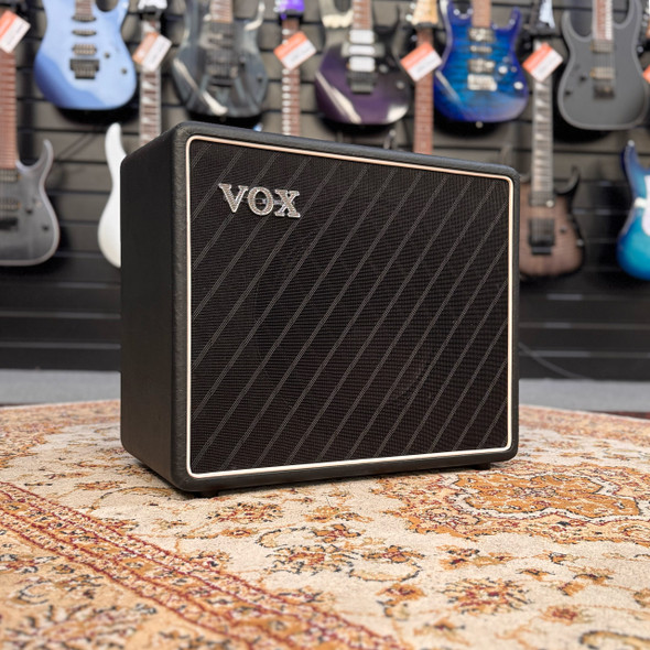 Vox BC112 Black Cab Series Speaker Cabinet (pre-owned)