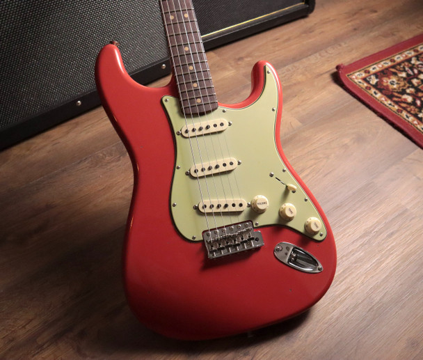 Fender Custom Shop 2023 Limited Edition 63 Journeyman Relic Strat, Aged Fiesta Red 