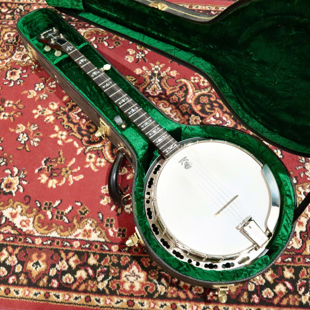 Deering Sierra Mahogany 5 String Banjo, Left Handed with Hard Case (pre-owned)