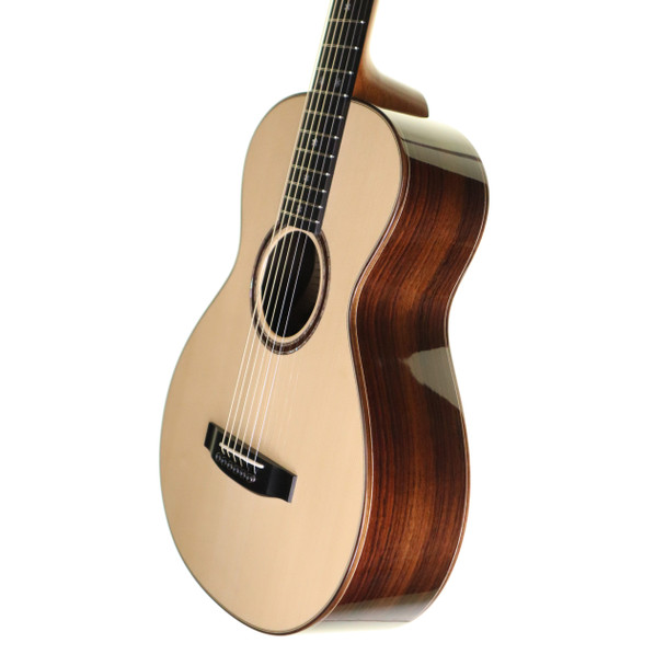 Lakewood CP-32 Parlor Acoustic Guitar with Gig Bag (pre-owned)