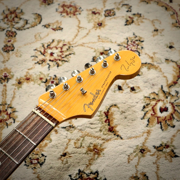 Fender Mark Knopfler Signature Stratocaster, Hot Rod Red with Hard Case (pre-owned)